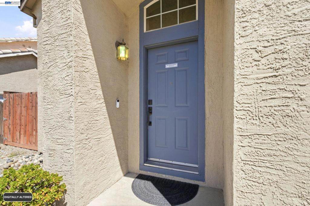 1356 Peppertree Way Property Photo 8