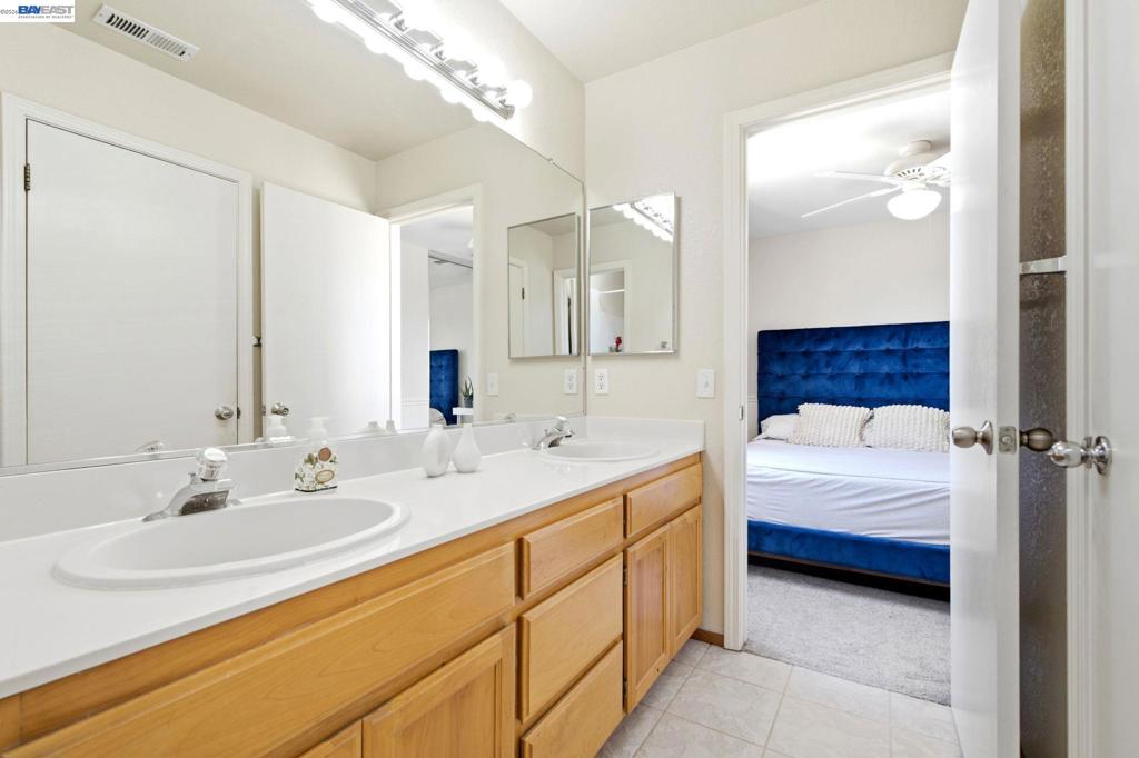 1356 Peppertree Way Property Photo 34
