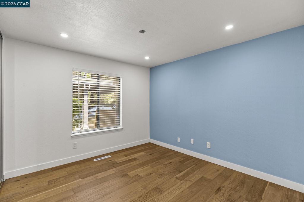 109 Rubicon Cir Property Photo 33