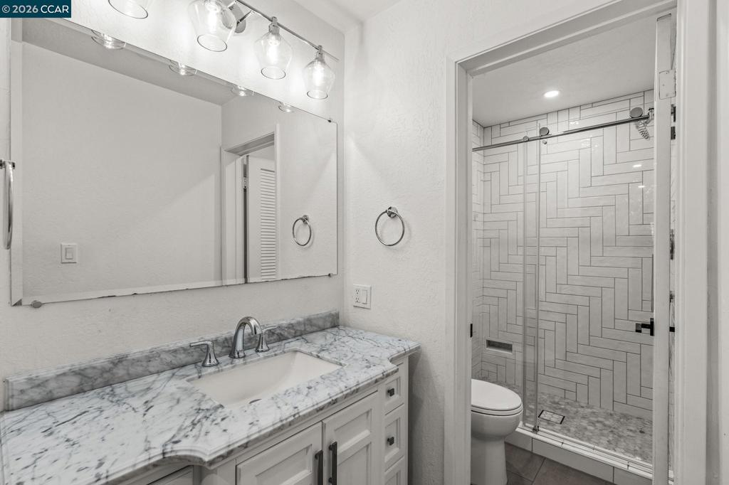 109 Rubicon Cir Property Photo 37