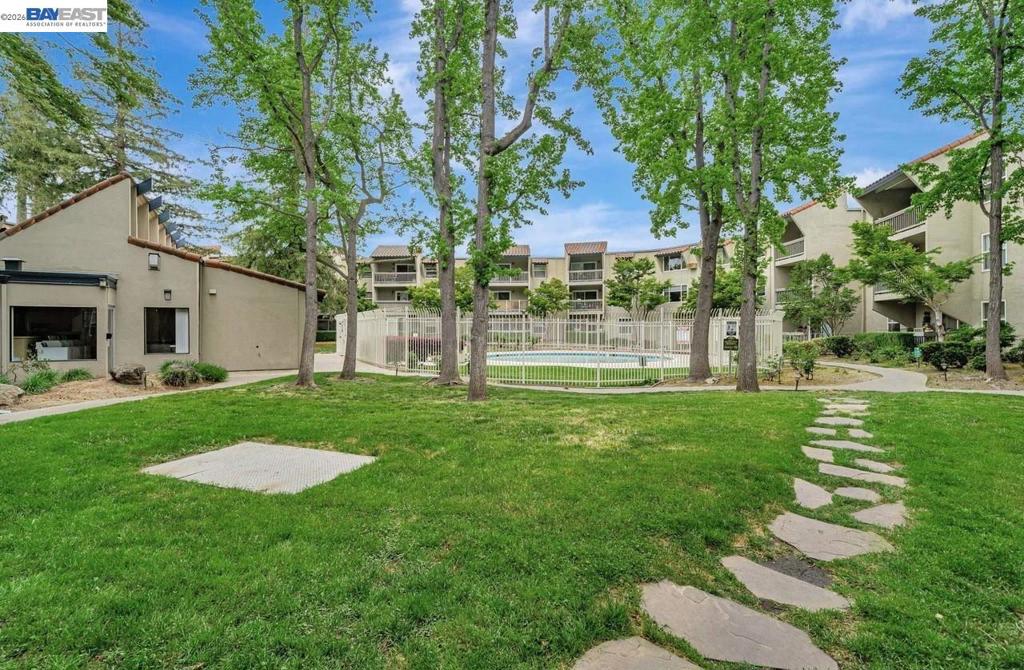 1085 Murrieta Blvd 205 Property Photo 18