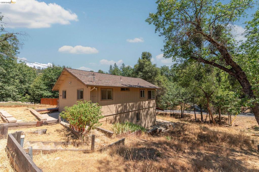 21473 Eel River Dr Property Photo 9