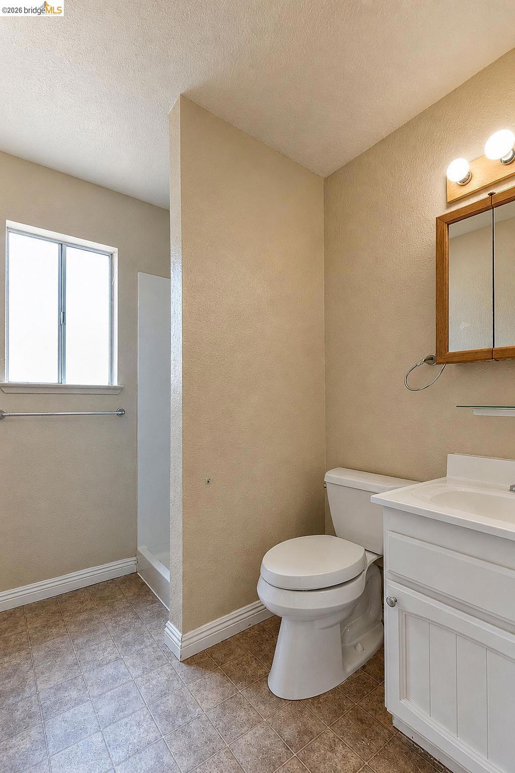 21473 Eel River Dr Property Photo 28