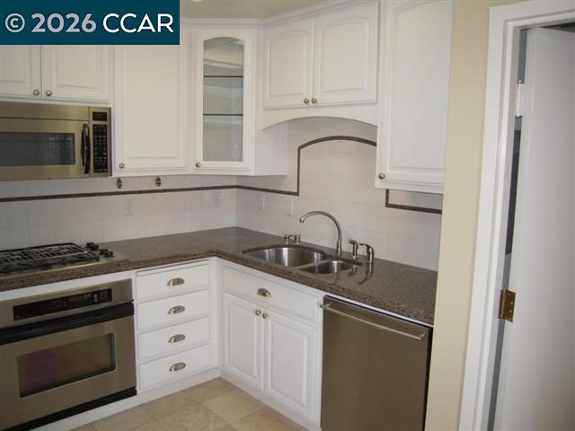 85 Tahoe Ct Property Photo 6