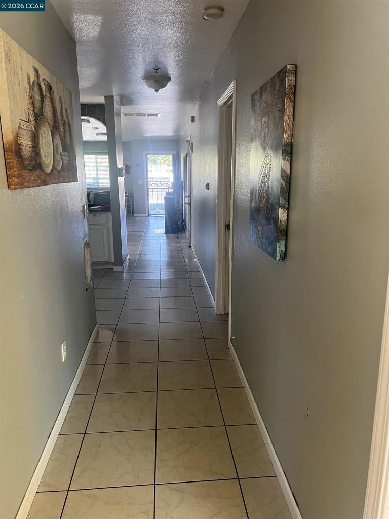 1613 5th St Property Photo 3