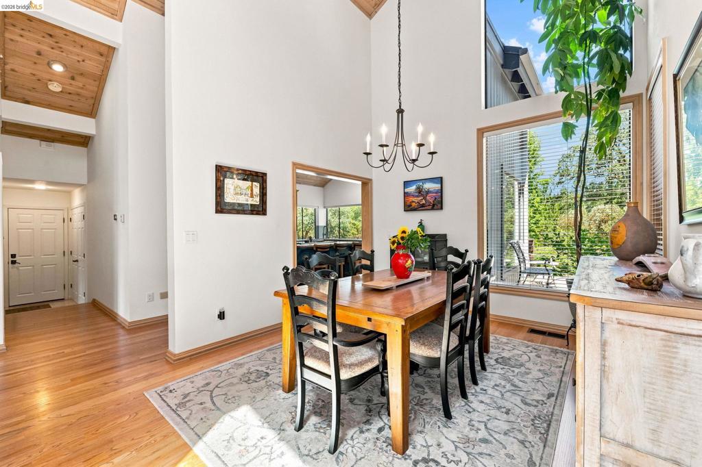14469 Phillip Ln Property Photo 13