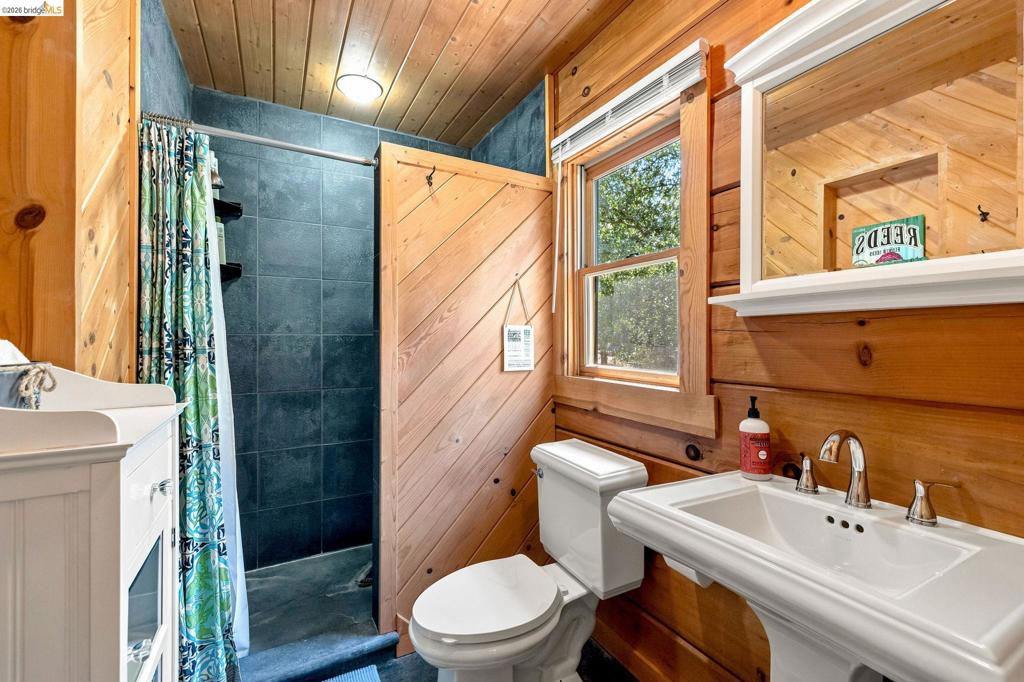 14469 Phillip Ln Property Photo 66