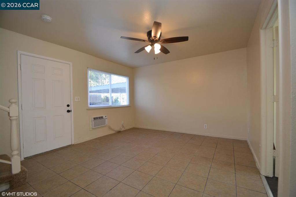 3303 N. Franklin Ave Property Photo 9