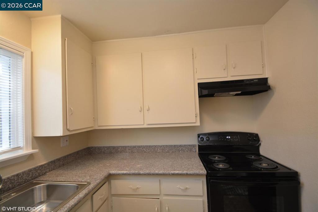 3303 N. Franklin Ave Property Photo 12