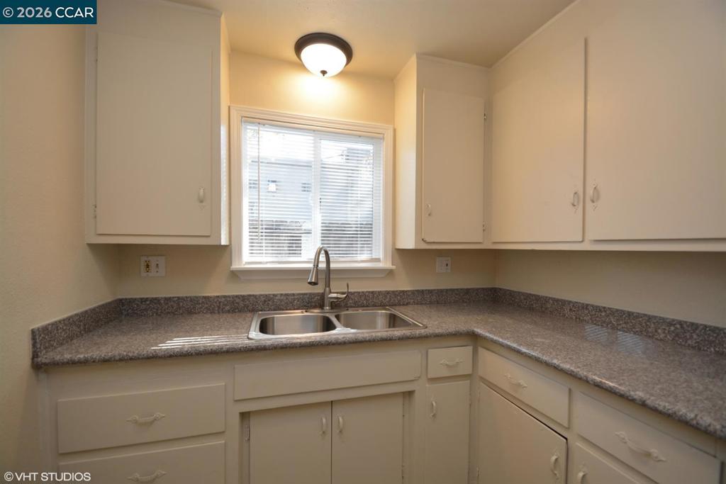 3303 N. Franklin Ave Property Photo 14