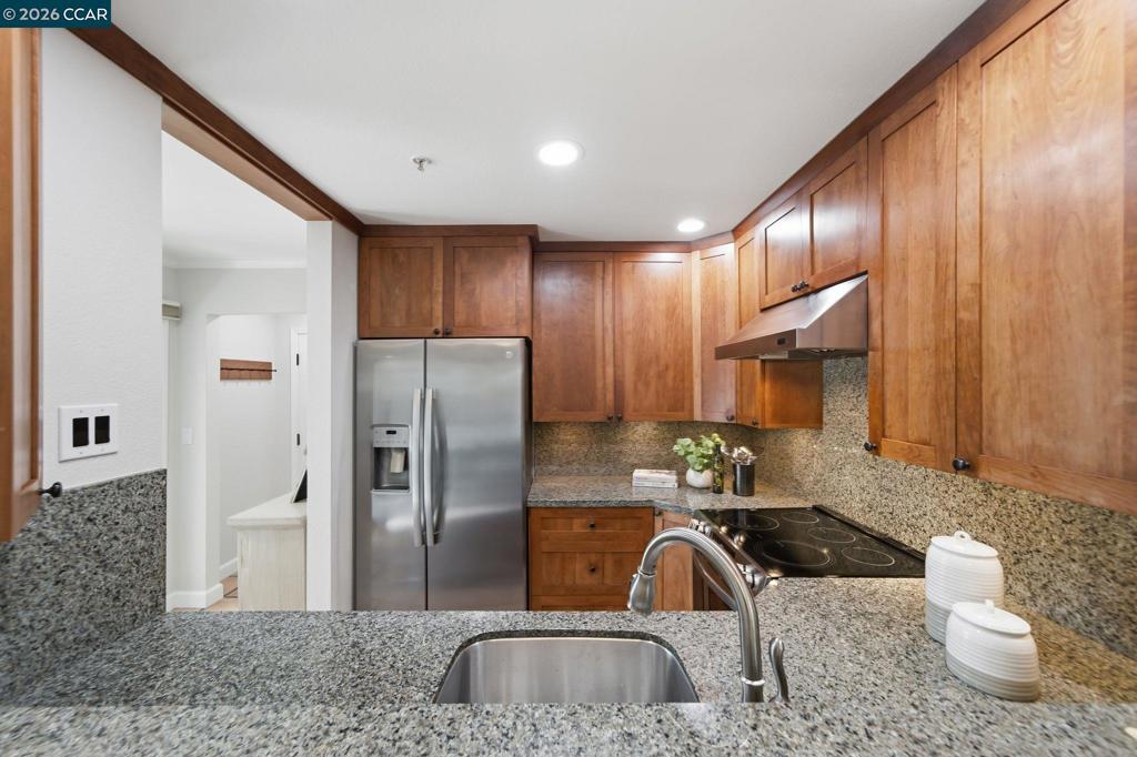 211 Kingston Way Property Photo 13