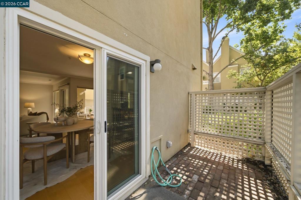 211 Kingston Way Property Photo 16