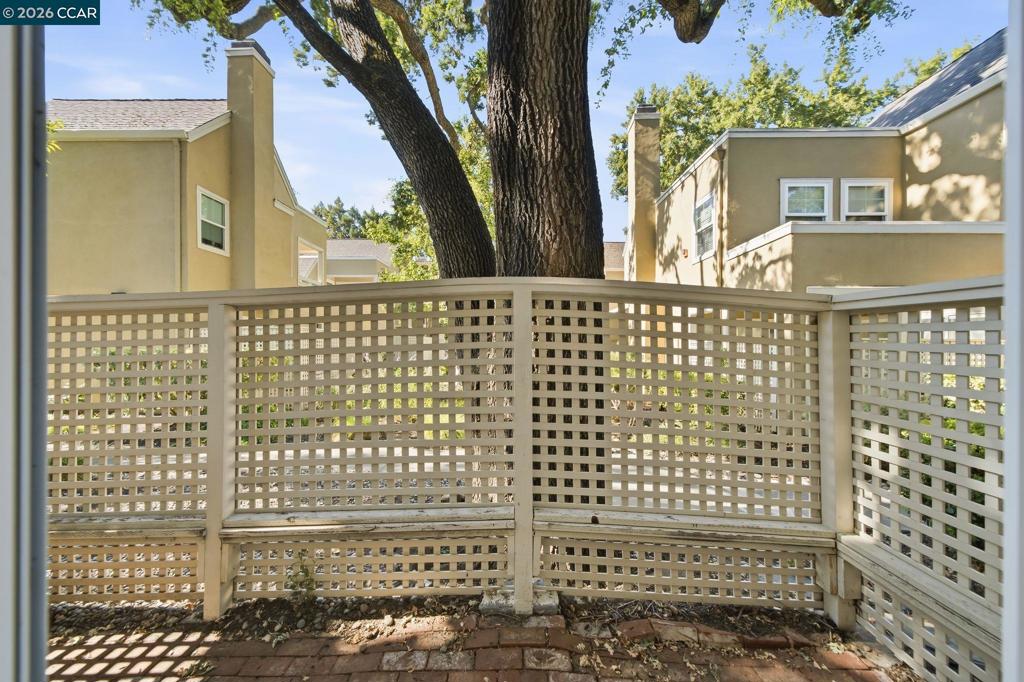 211 Kingston Way Property Photo 17