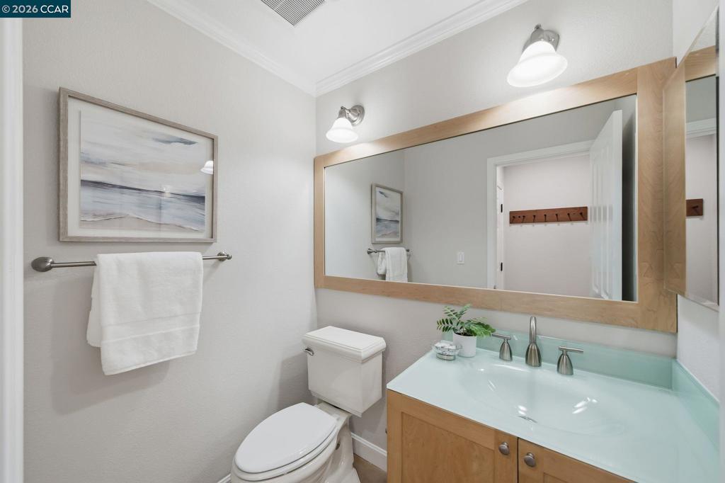 211 Kingston Way Property Photo 29