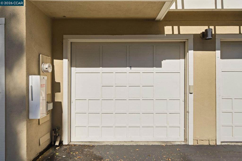 211 Kingston Way Property Photo 32