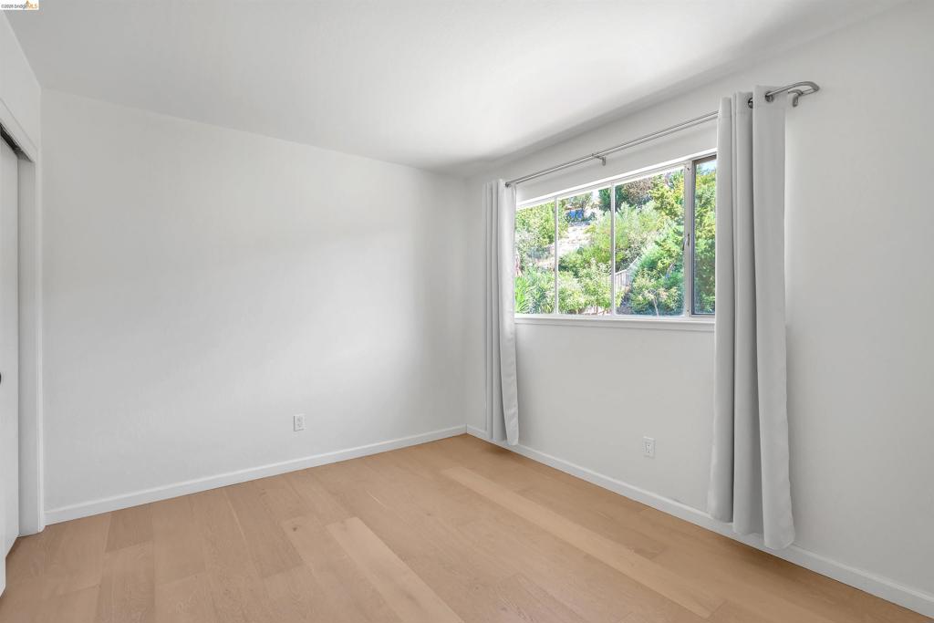 3453 Stewarton Dr Property Photo 19
