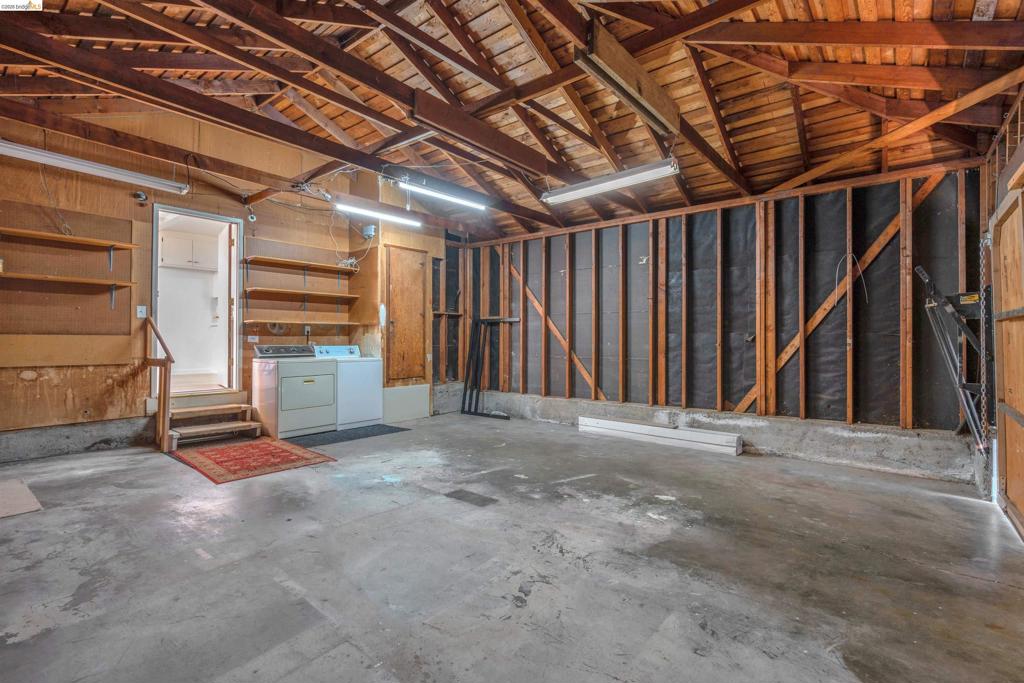 3453 Stewarton Dr Property Photo 24