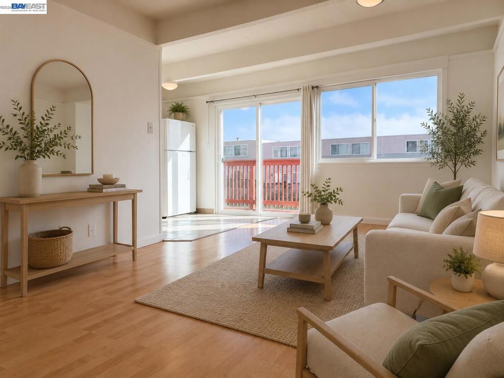 576 Sylvan St 20 Property Photo 1