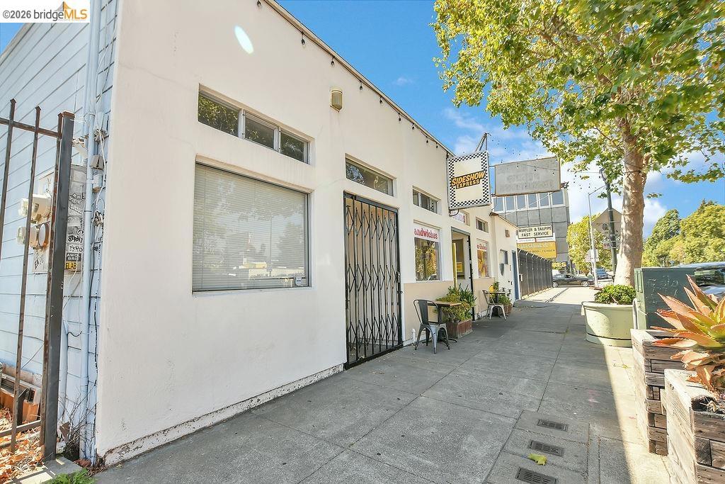 6041 San Pablo Ave Property Photo 13