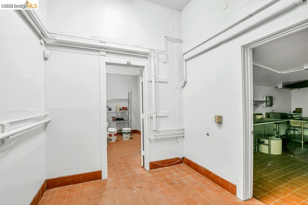 6041 San Pablo Ave Property Photo 29