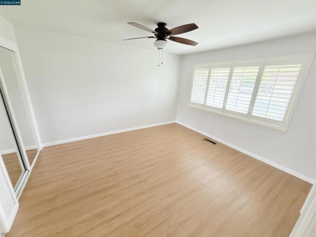 2899 Madeira Way Property Photo 15