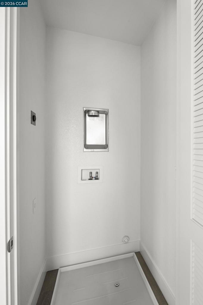 2818 Chattleton Lane Property Photo 32