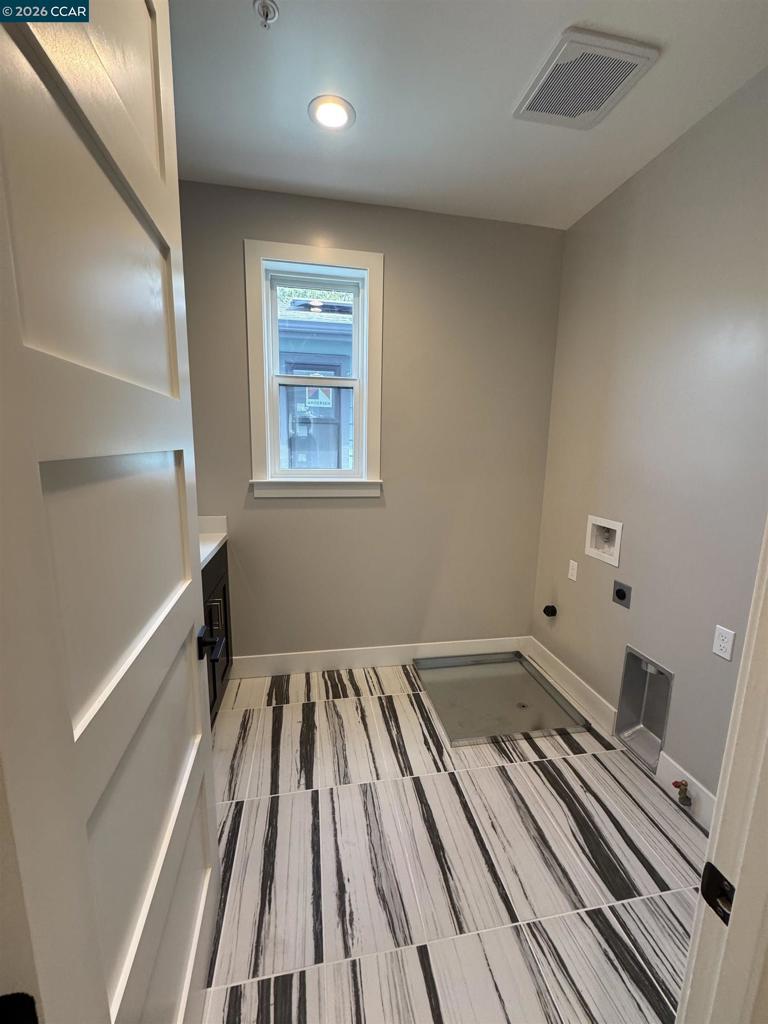 255 Haleena Place Property Photo 15