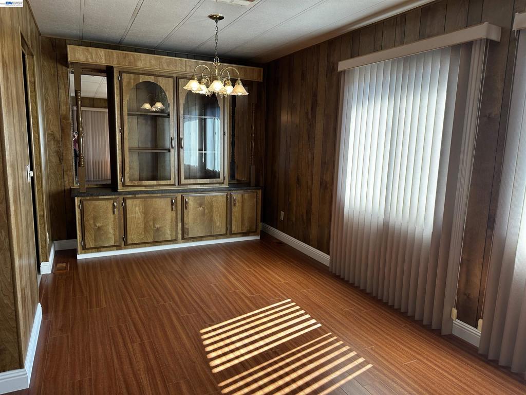 29430 New Hampshire Way Property Photo 6