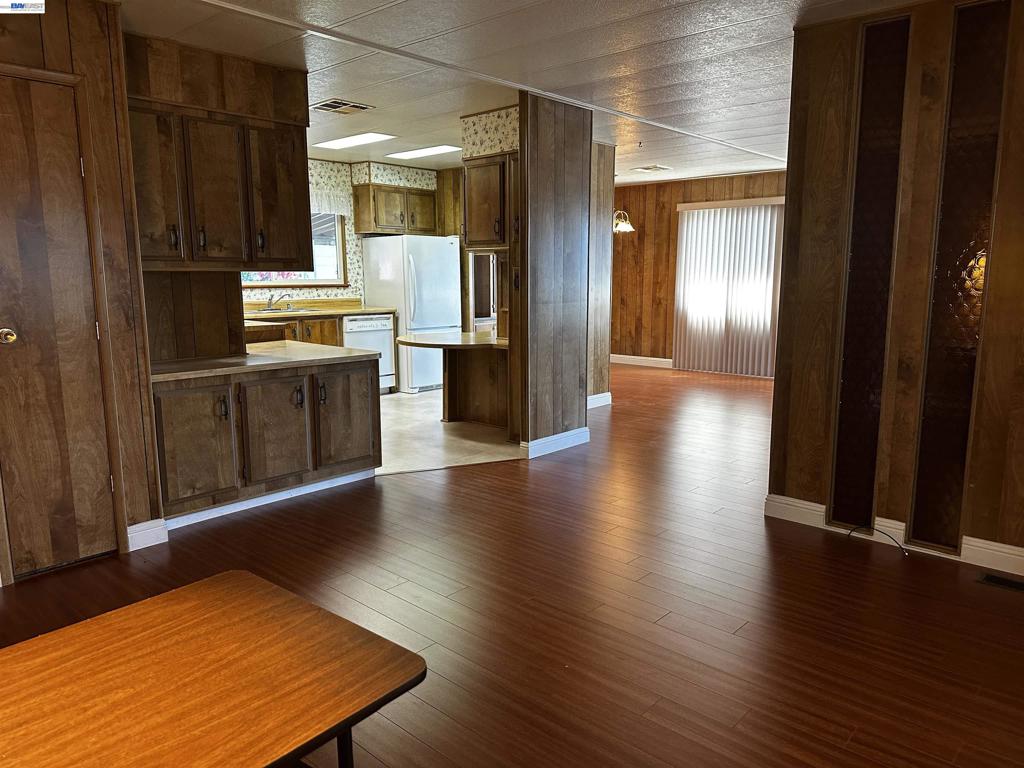 29430 New Hampshire Way Property Photo 10
