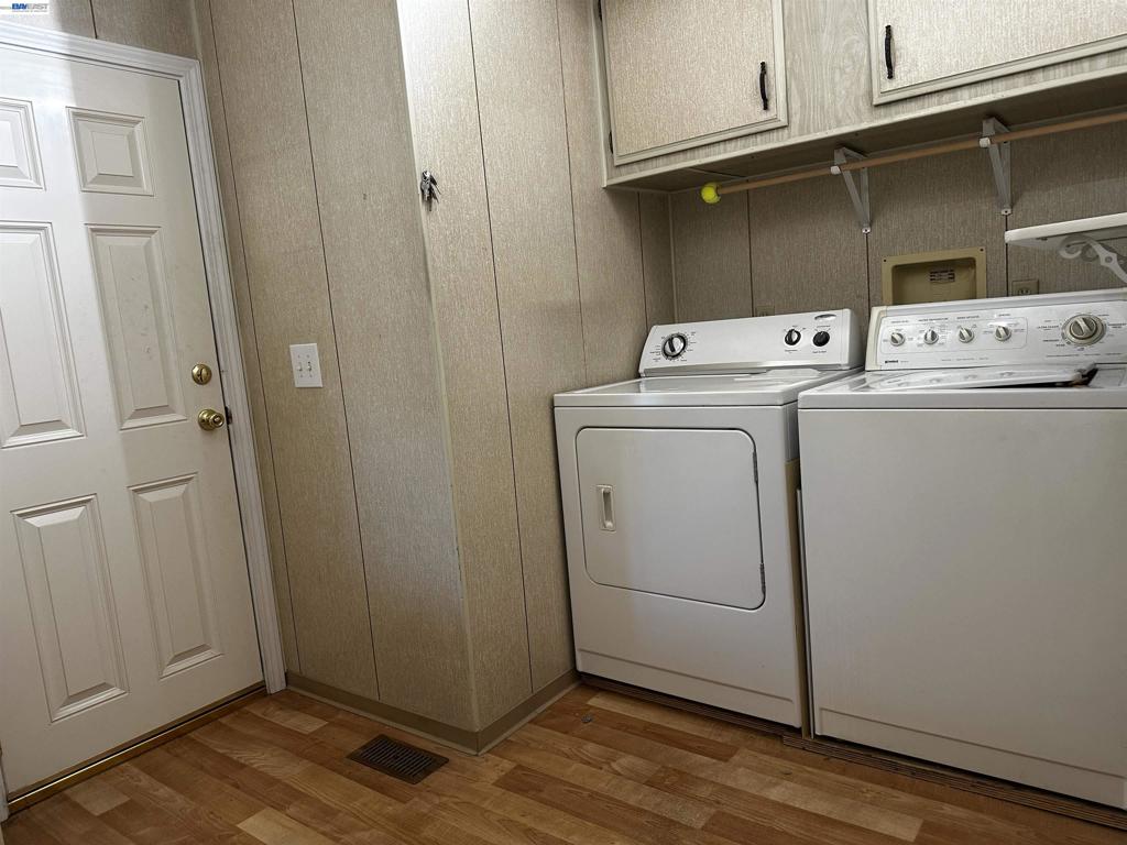 29430 New Hampshire Way Property Photo 15