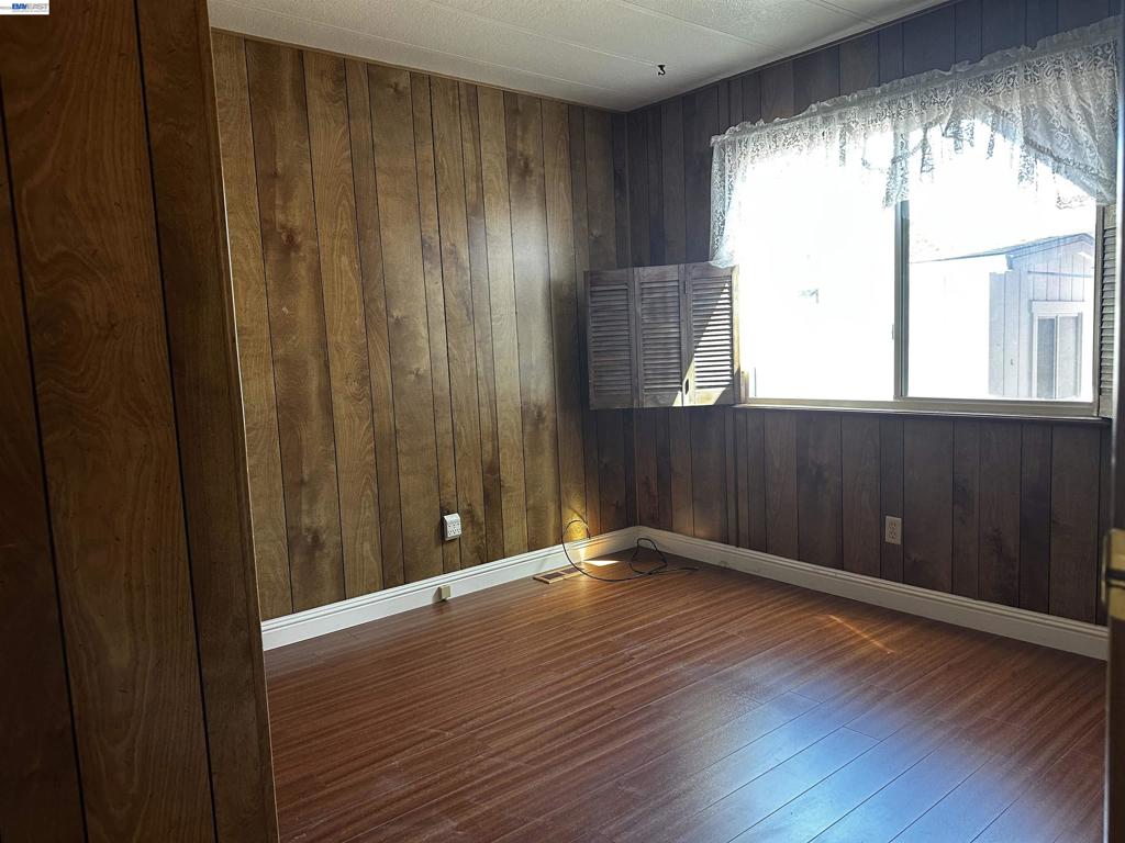 29430 New Hampshire Way Property Photo 17