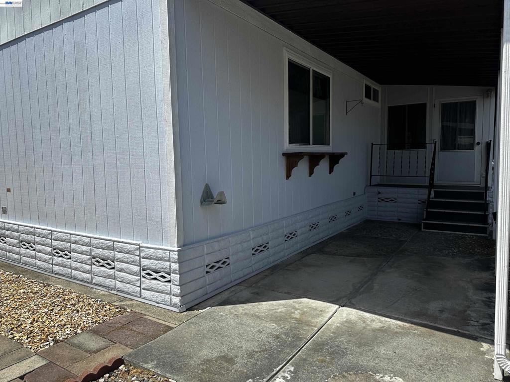 29430 New Hampshire Way Property Photo 24