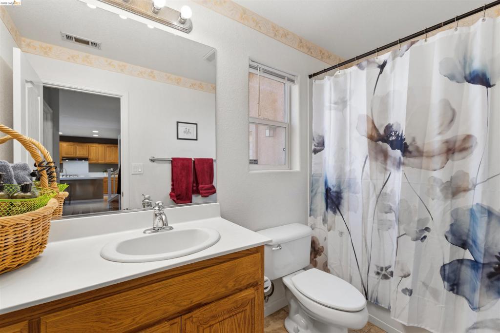 1842 Sanger Peak Way Property Photo 21