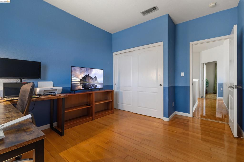 1842 Sanger Peak Way Property Photo 34