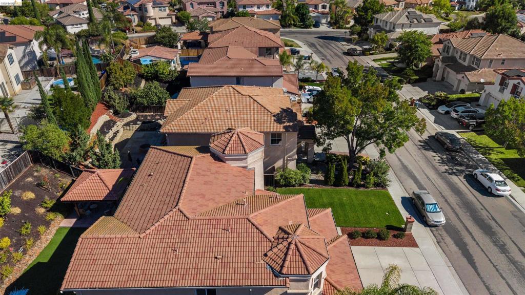 1842 Sanger Peak Way Property Photo 40