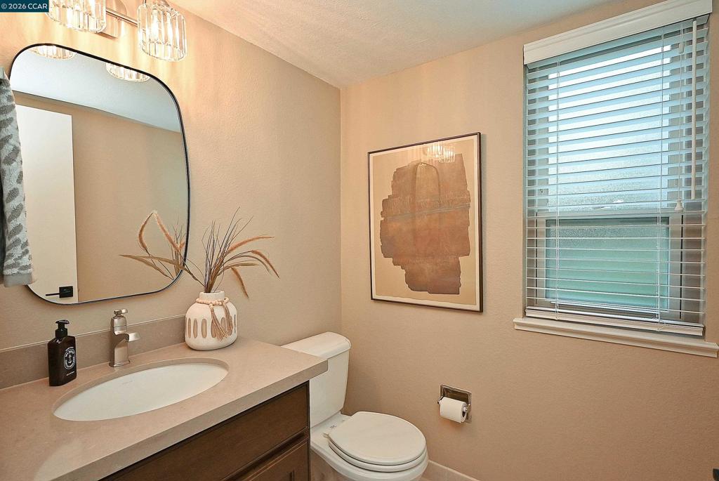 1290 Honey Trail Property Photo 15