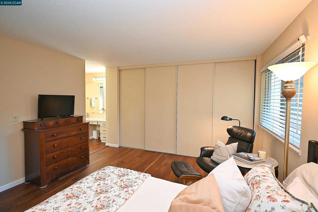 1290 Honey Trail Property Photo 18