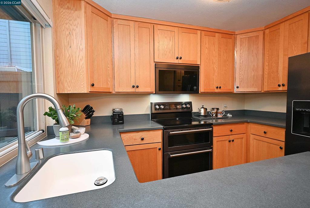 1290 Honey Trail Property Photo 37