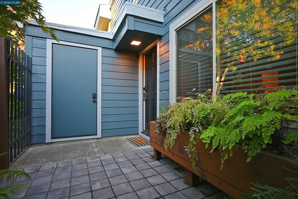 1290 Honey Trail Property Photo 49