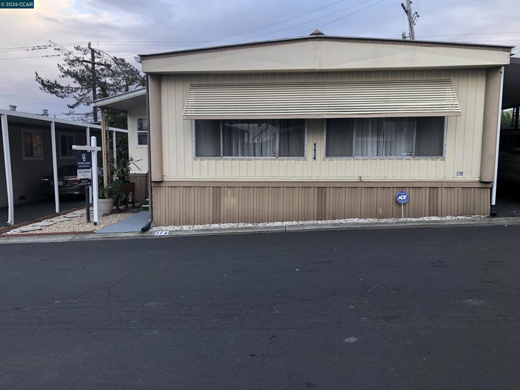 16401 San Pablo Ave Property Photo 1