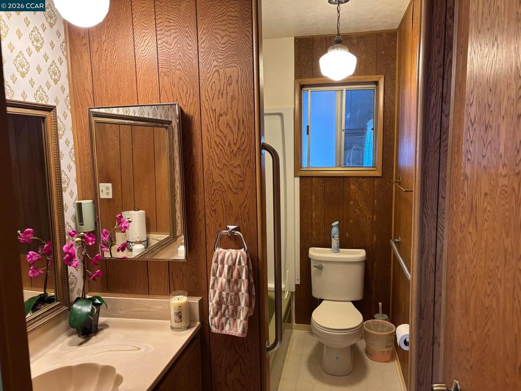 16401 San Pablo Ave Property Photo 11