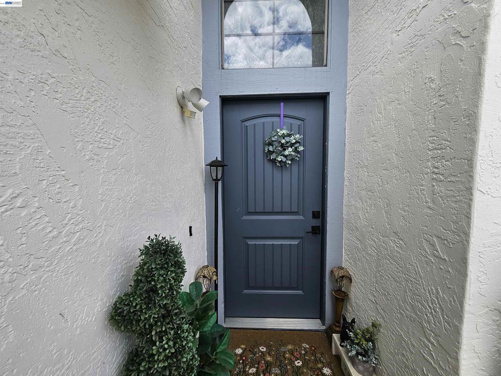 20 Dunes Way Property Photo 4