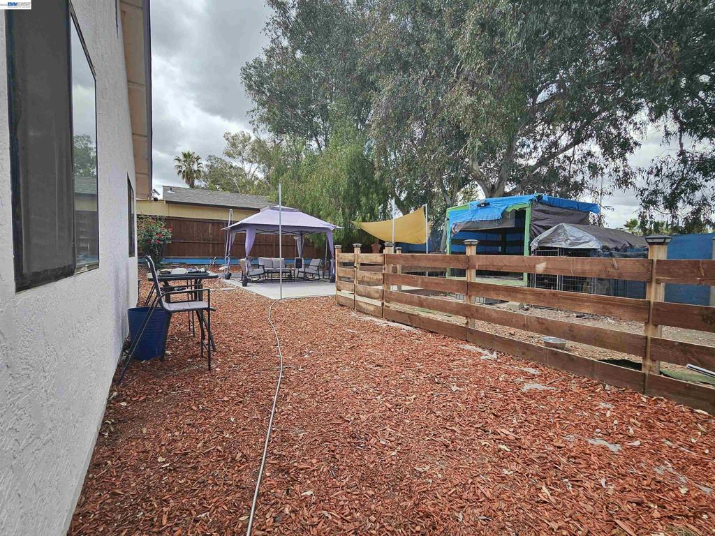 20 Dunes Way Property Photo 36