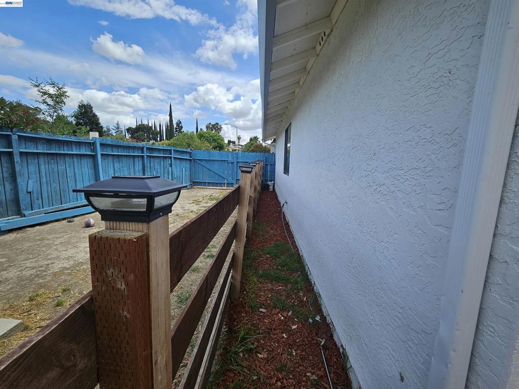 20 Dunes Way Property Photo 37