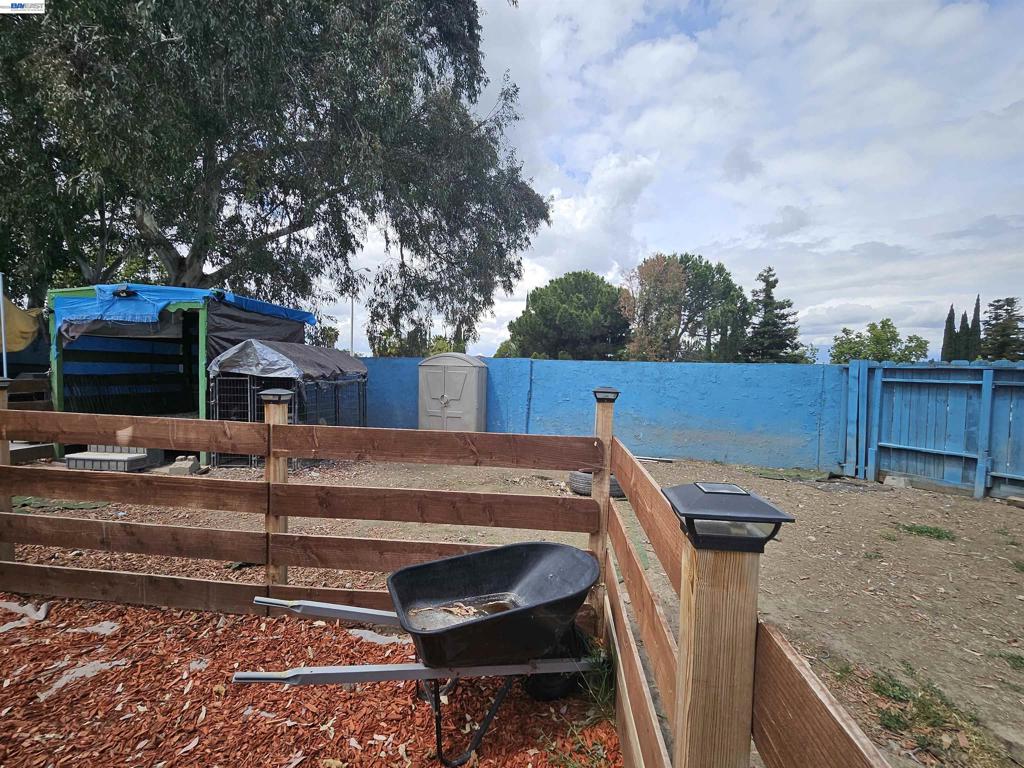 20 Dunes Way Property Photo 38