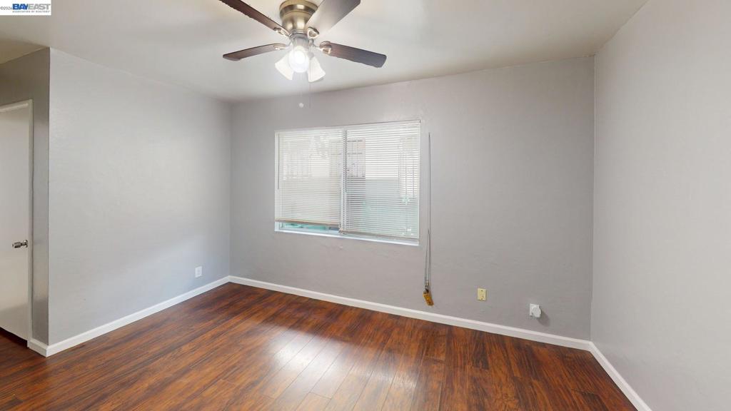 3502 Brookdale Ave Property Photo 9