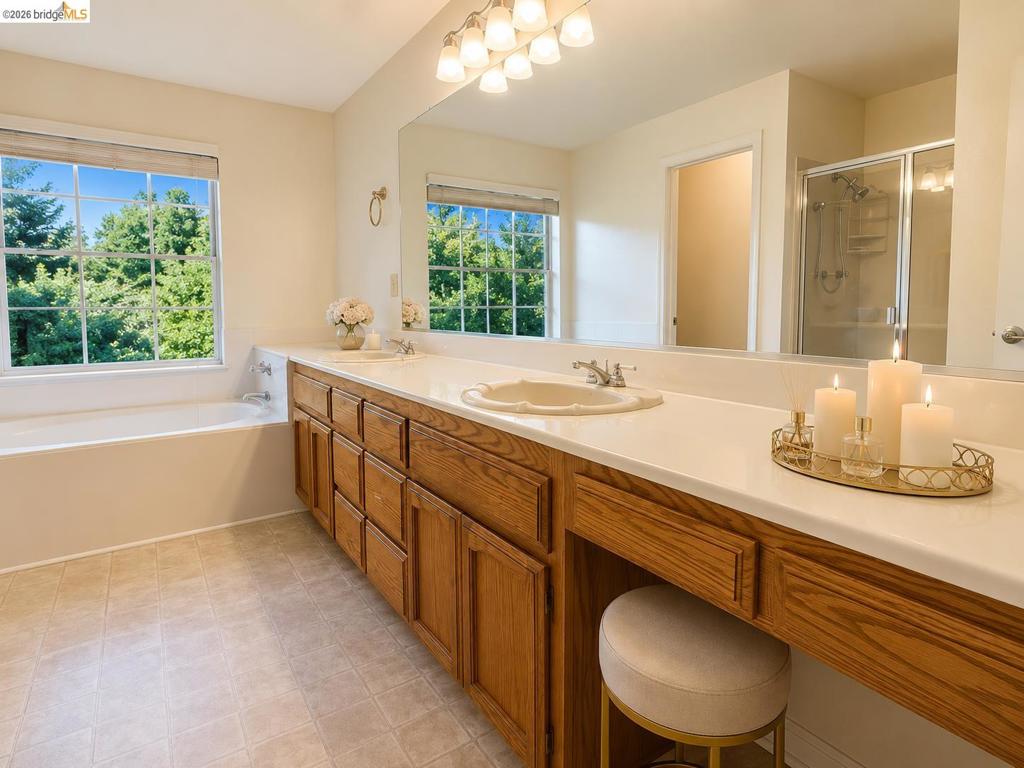 20742 Walker Way Property Photo 15