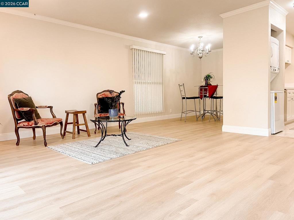5457 Roundtree Pl J Property Photo 17