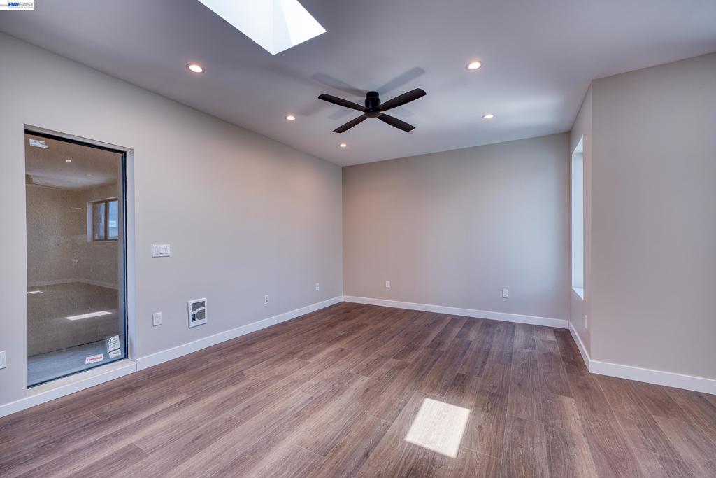 4202 Telegraph Ave Property Photo 8