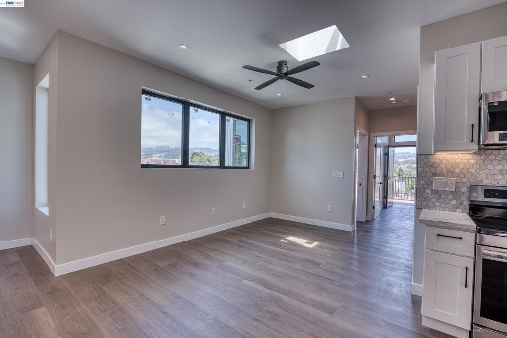 4202 Telegraph Ave Property Photo 10